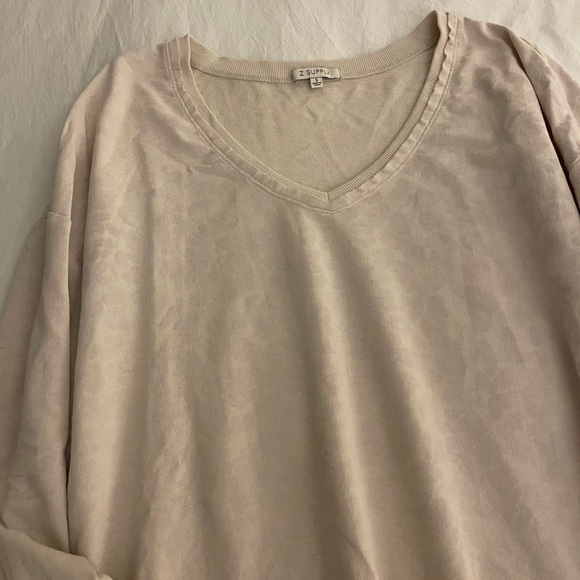 Z Supply Leopard Weekender - Picture 2 of 3